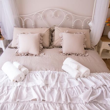 B&B La Piazzetta Delle Regine Рим Экстерьер фото
