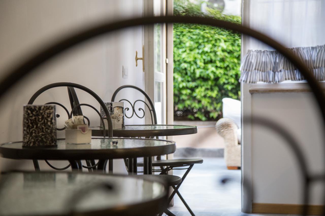 B&B La Piazzetta Delle Regine Рим Экстерьер фото