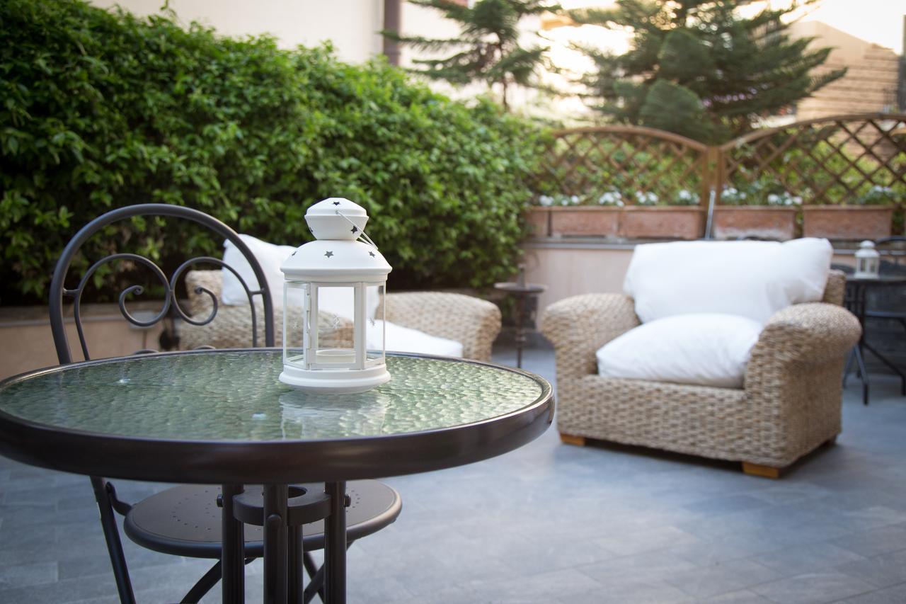B&B La Piazzetta Delle Regine Рим Экстерьер фото