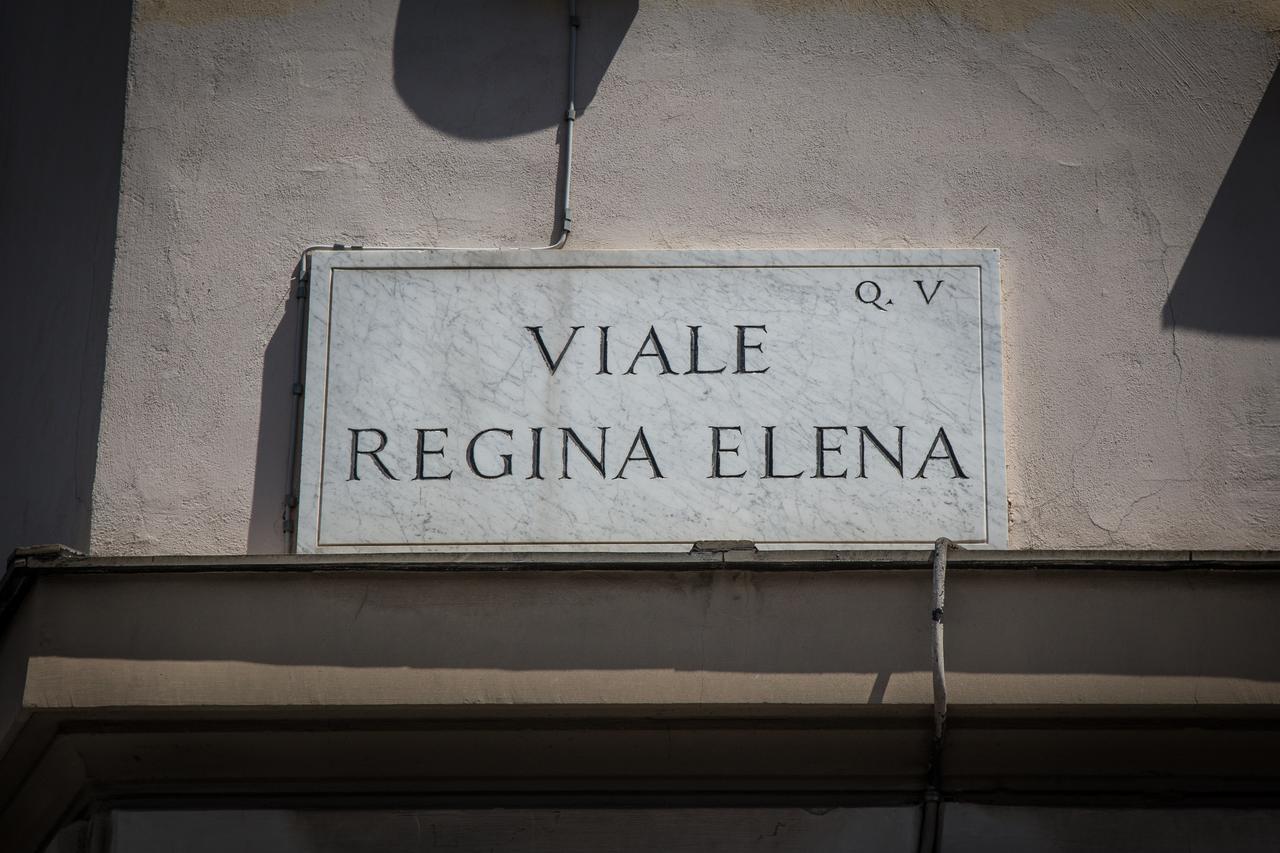B&B La Piazzetta Delle Regine Рим Экстерьер фото