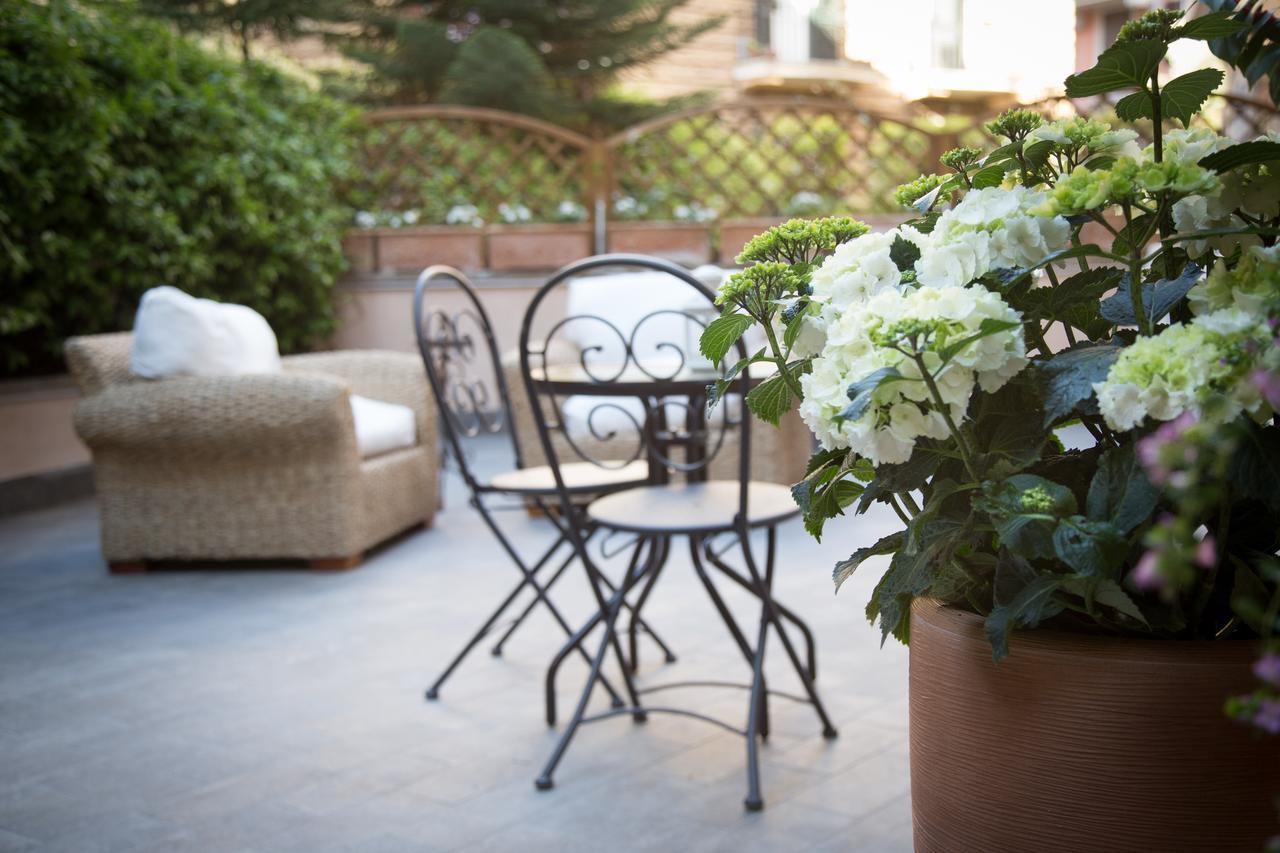 B&B La Piazzetta Delle Regine Рим Экстерьер фото